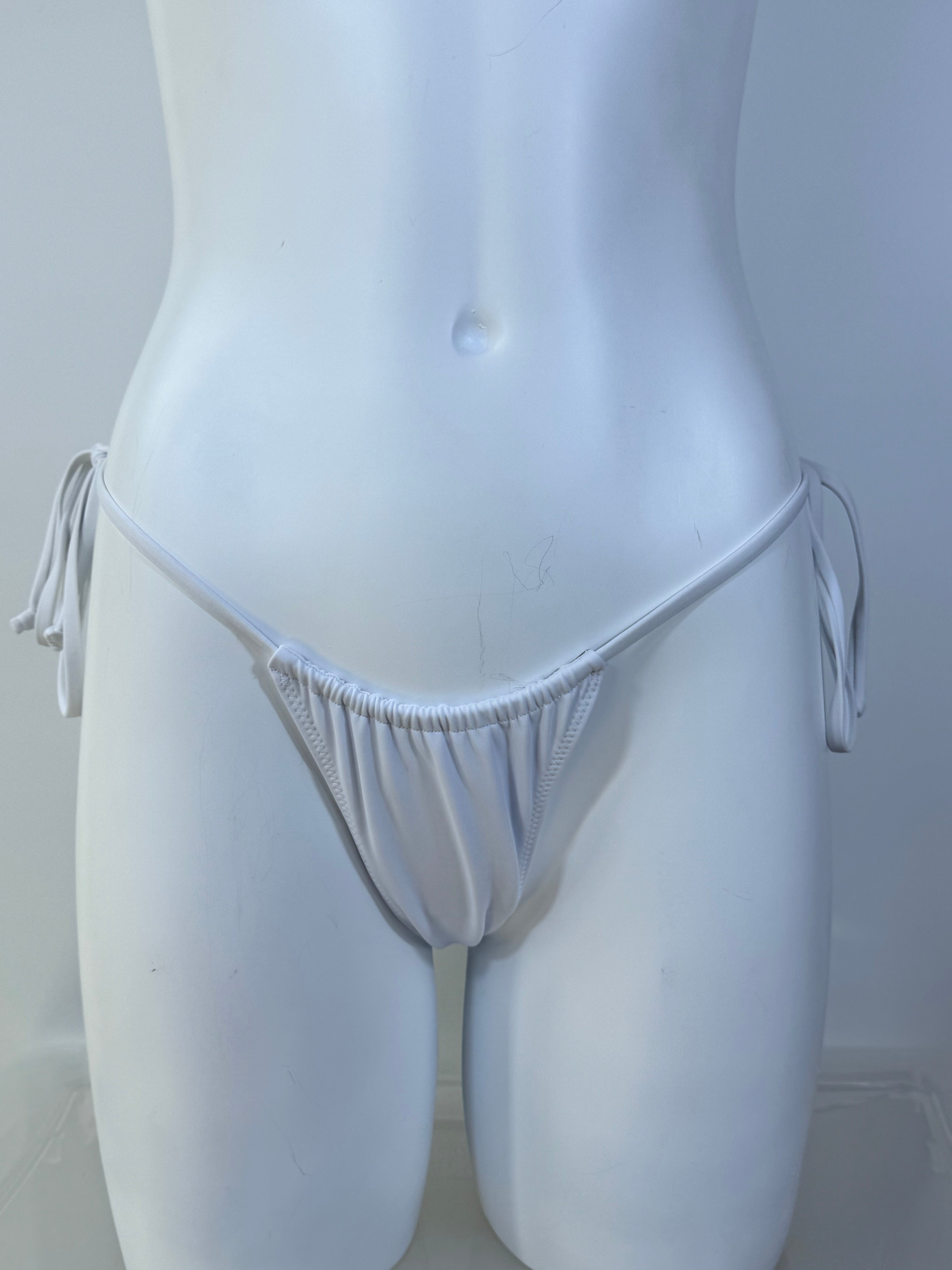 White Paradiso Cheeky String Bottom