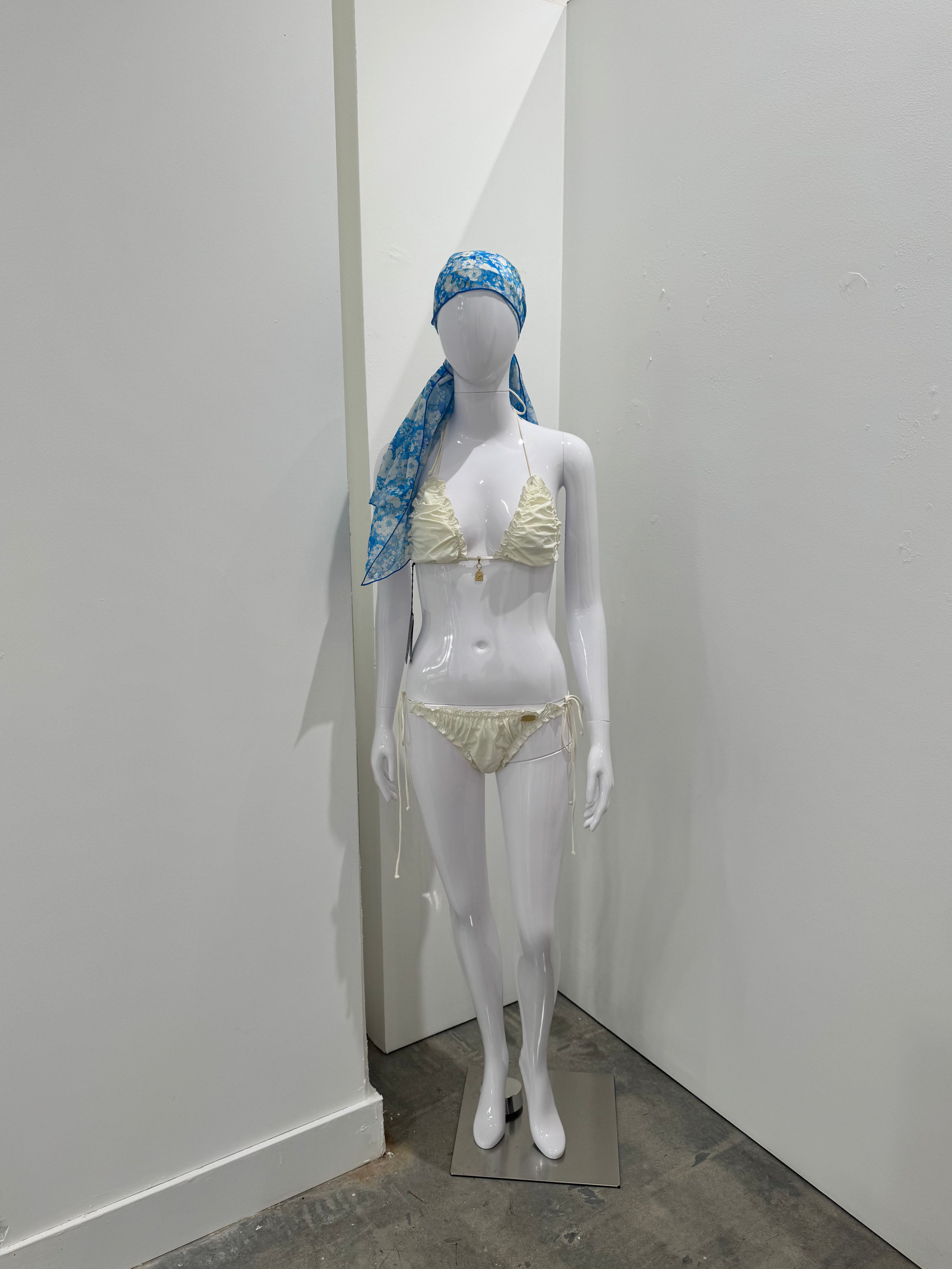 Tidal set (wavy edge cream)pre-order